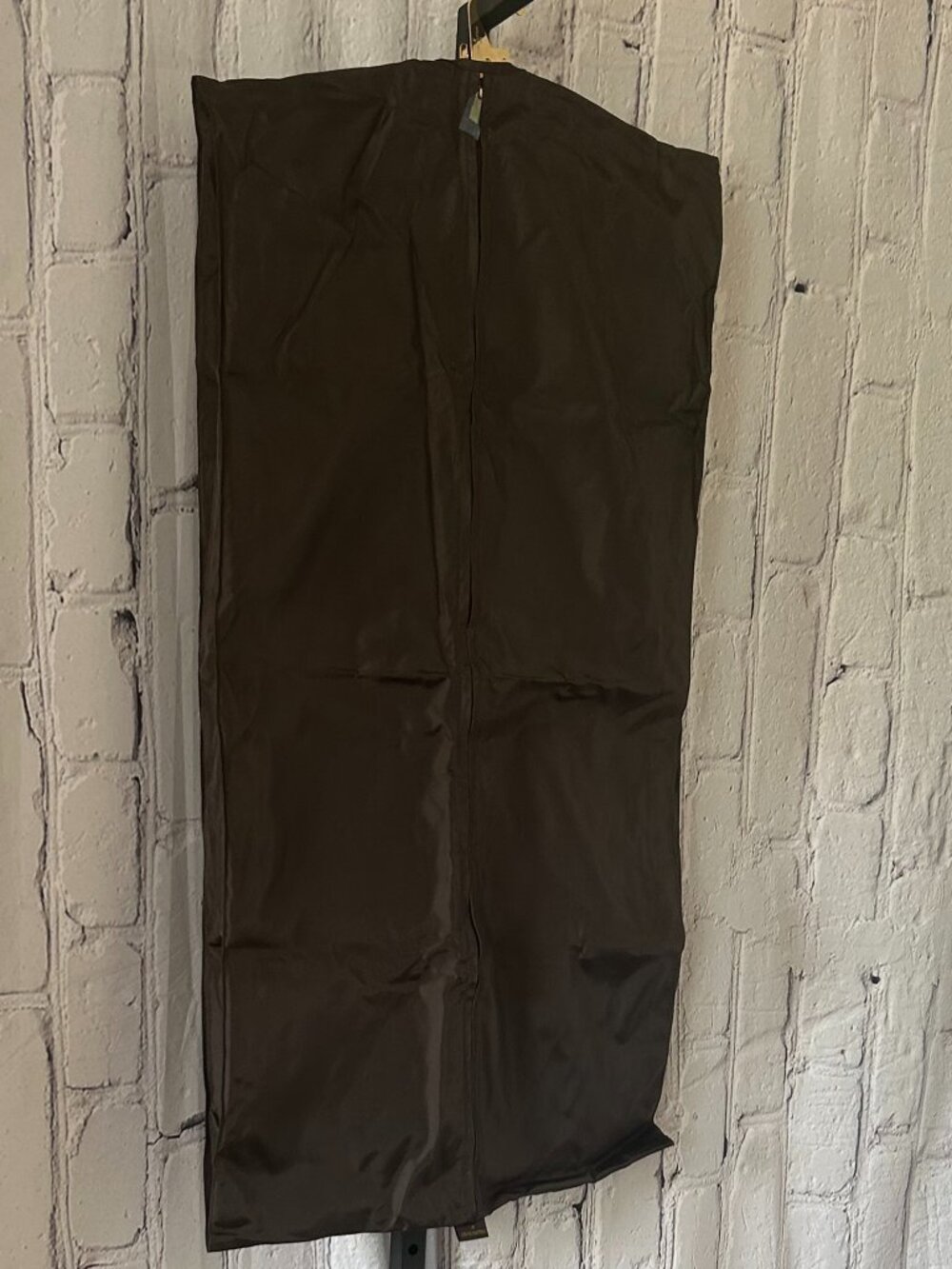 Louis Vuitton | Garment Cover Bag with ( 3 ) LV Hangers - Picture 4 of 16